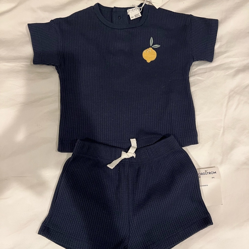 FIRSTS by petit lem Navy Blue Toddler Set with Lemon Patch - Size 18 months